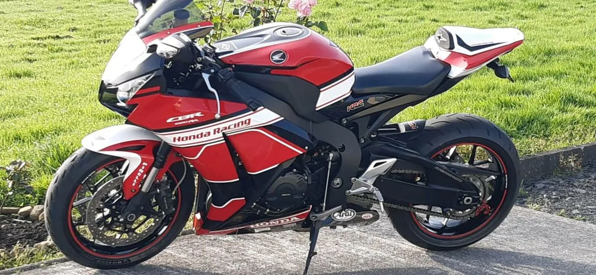 Honda cbr 1000rr - Image 2