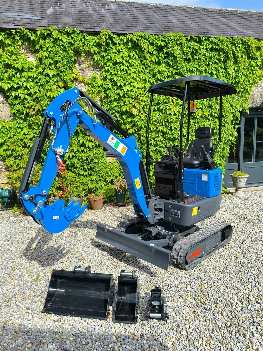 1 tonne mini excavator - 2025 Rippa R10 - Image 4