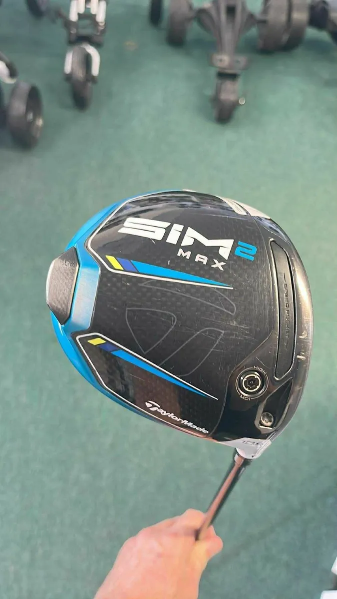 Taylormade Sim 2 MAX 10.5 Regular €225 - Image 1