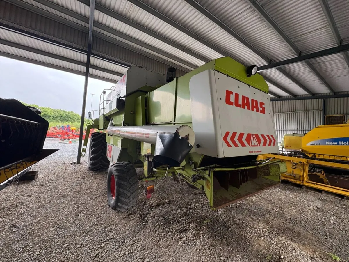 CLAAS 218 MEGA - Image 3