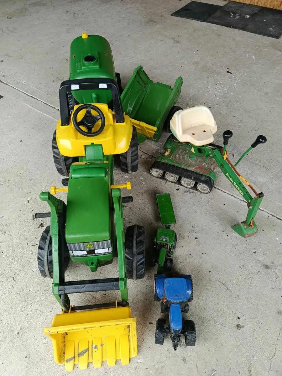Kids John deer - Image 1