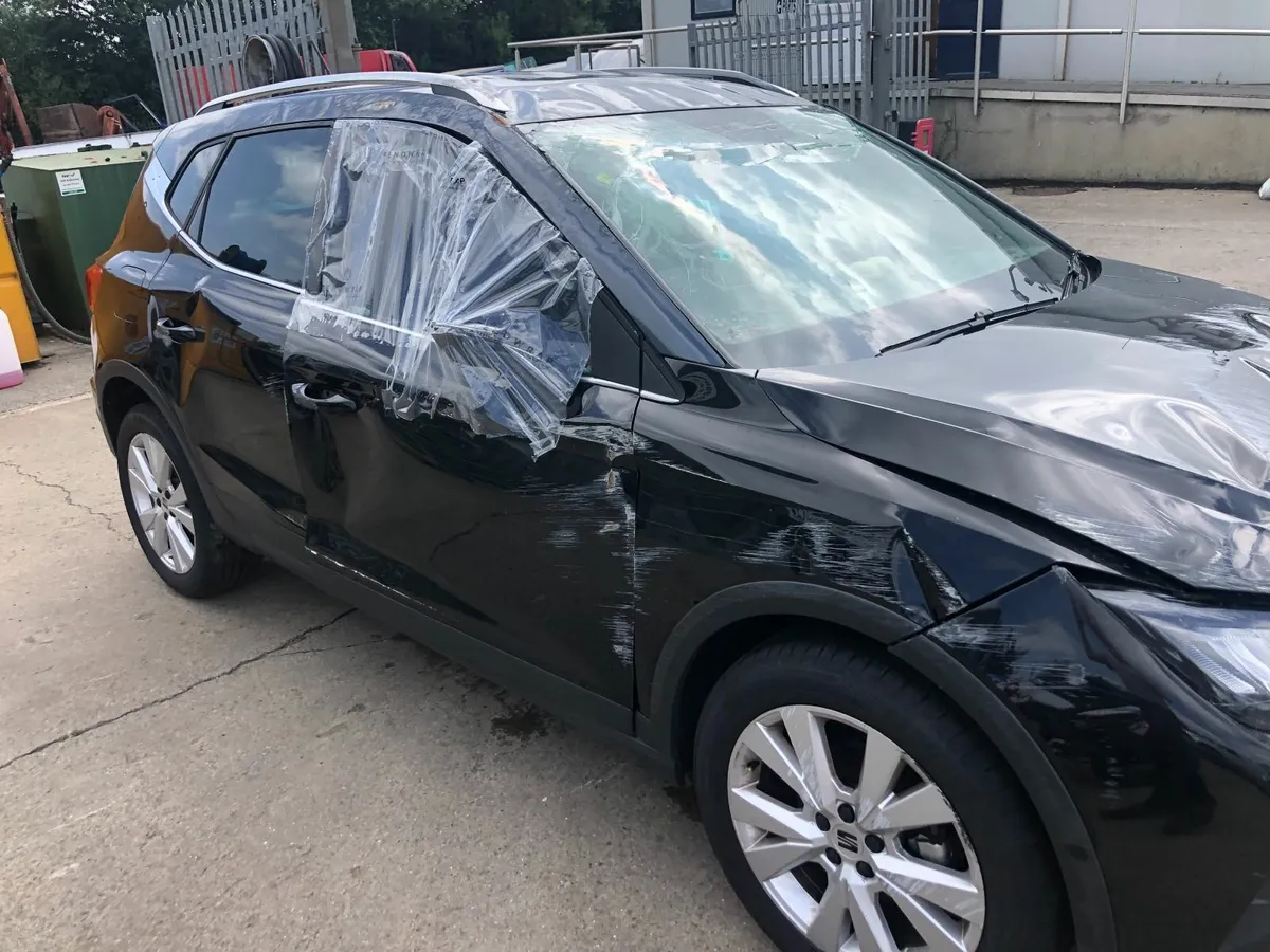 2025 SEAT ARONA  1.0 TSI - Image 4