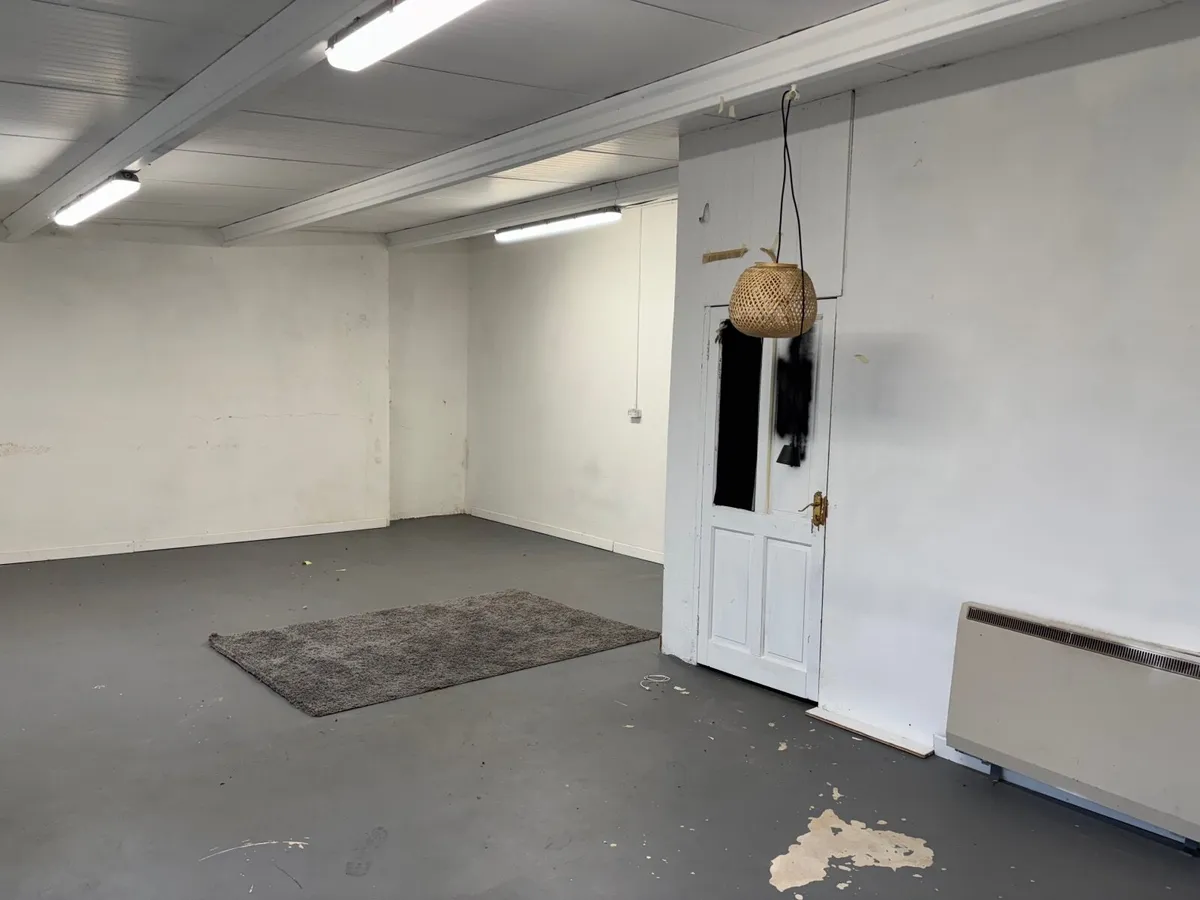 Storage Unit - Image 2