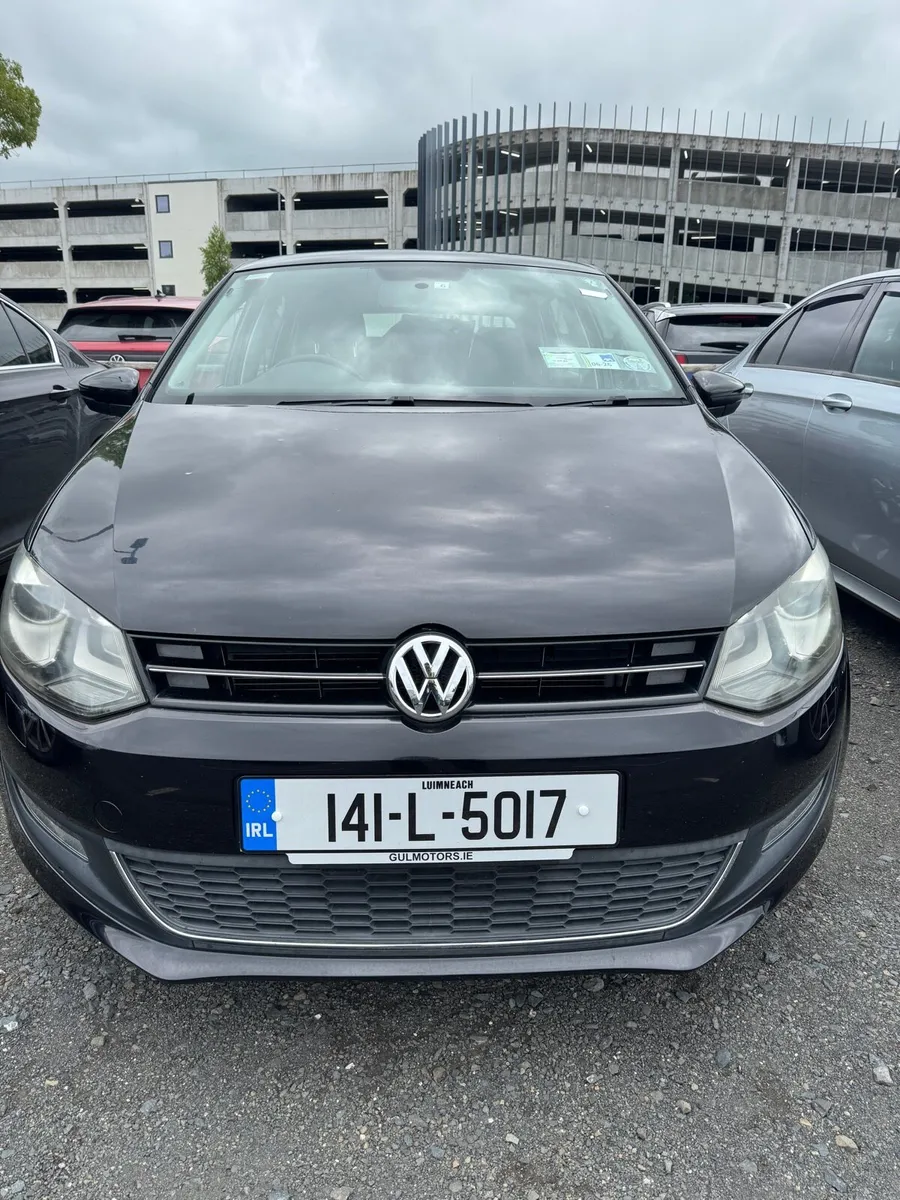 Volkswagen POLO 2014 Automatic TSI - Image 3