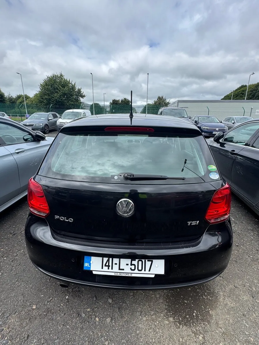 Volkswagen POLO 2014 Automatic TSI - Image 4