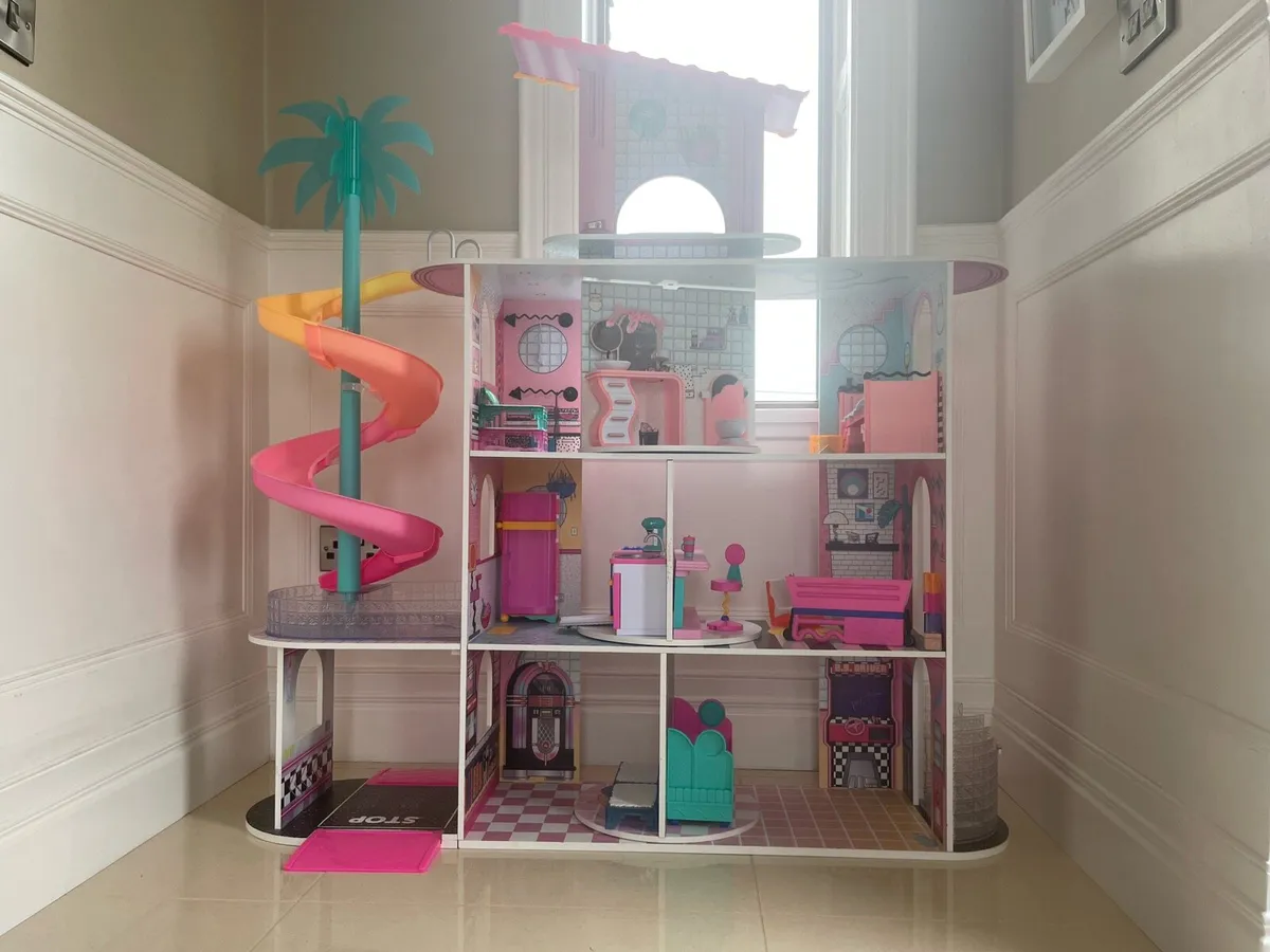 Toys - Image 2