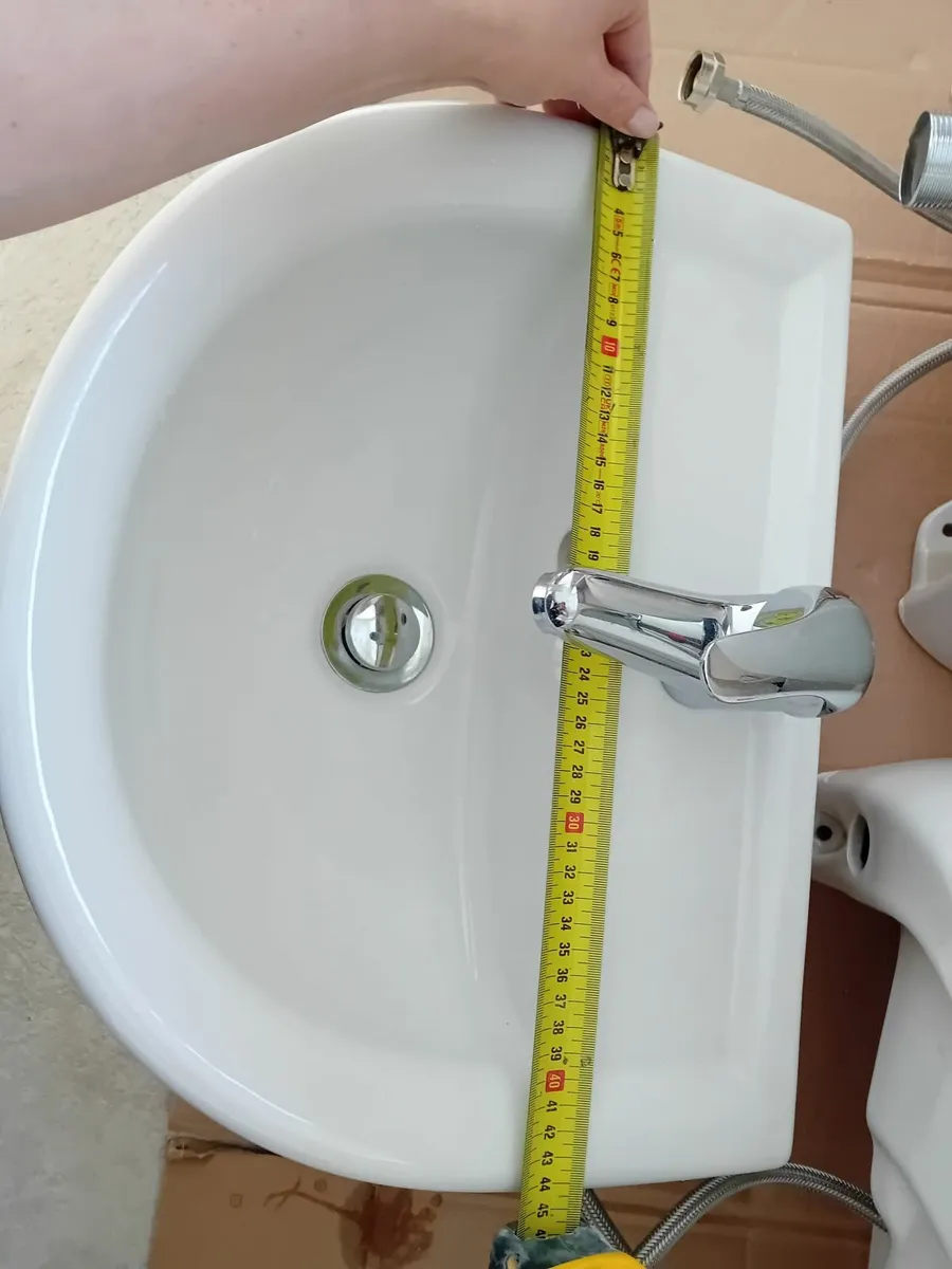White Pedestal Sink,1 Available, Never Used - Image 3