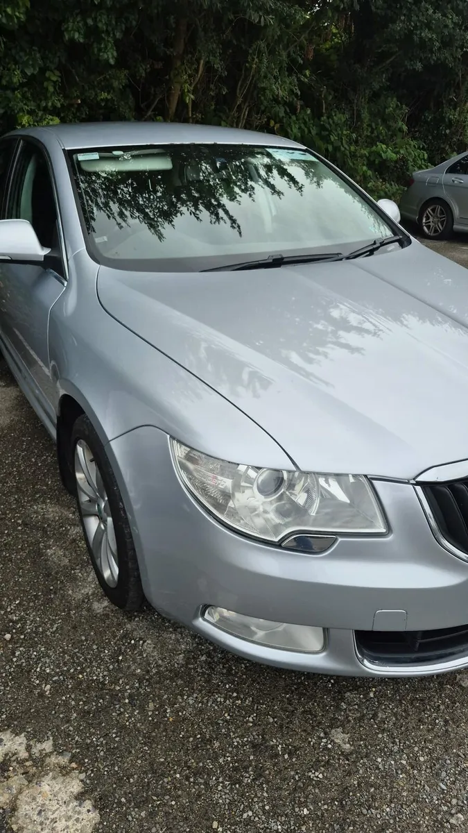 Skoda superb 2l tdi
AUTOMATIC 6 MONTHS TAX - Image 2
