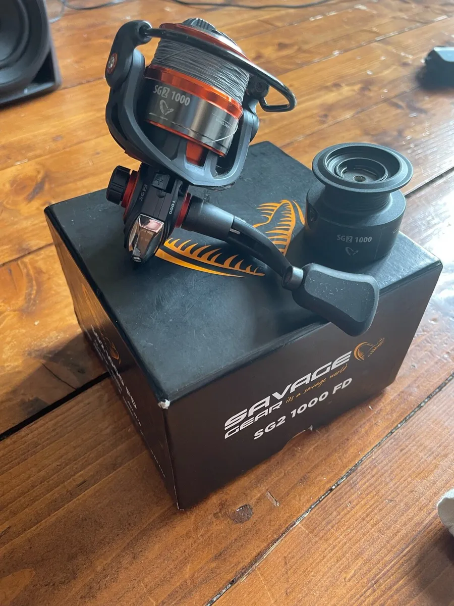 Savage Gear SG2 1000 FD Reel - Image 1