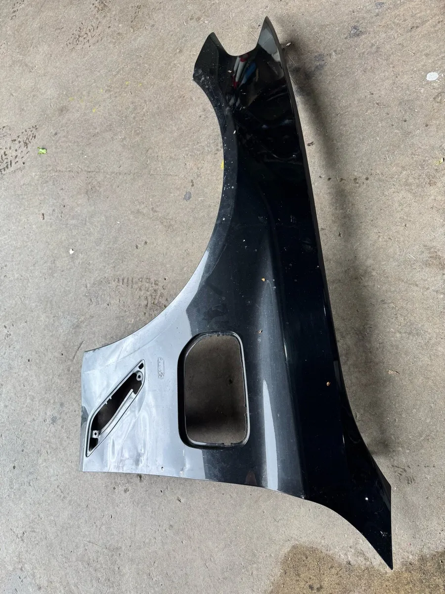 530e passenger wing - Image 1