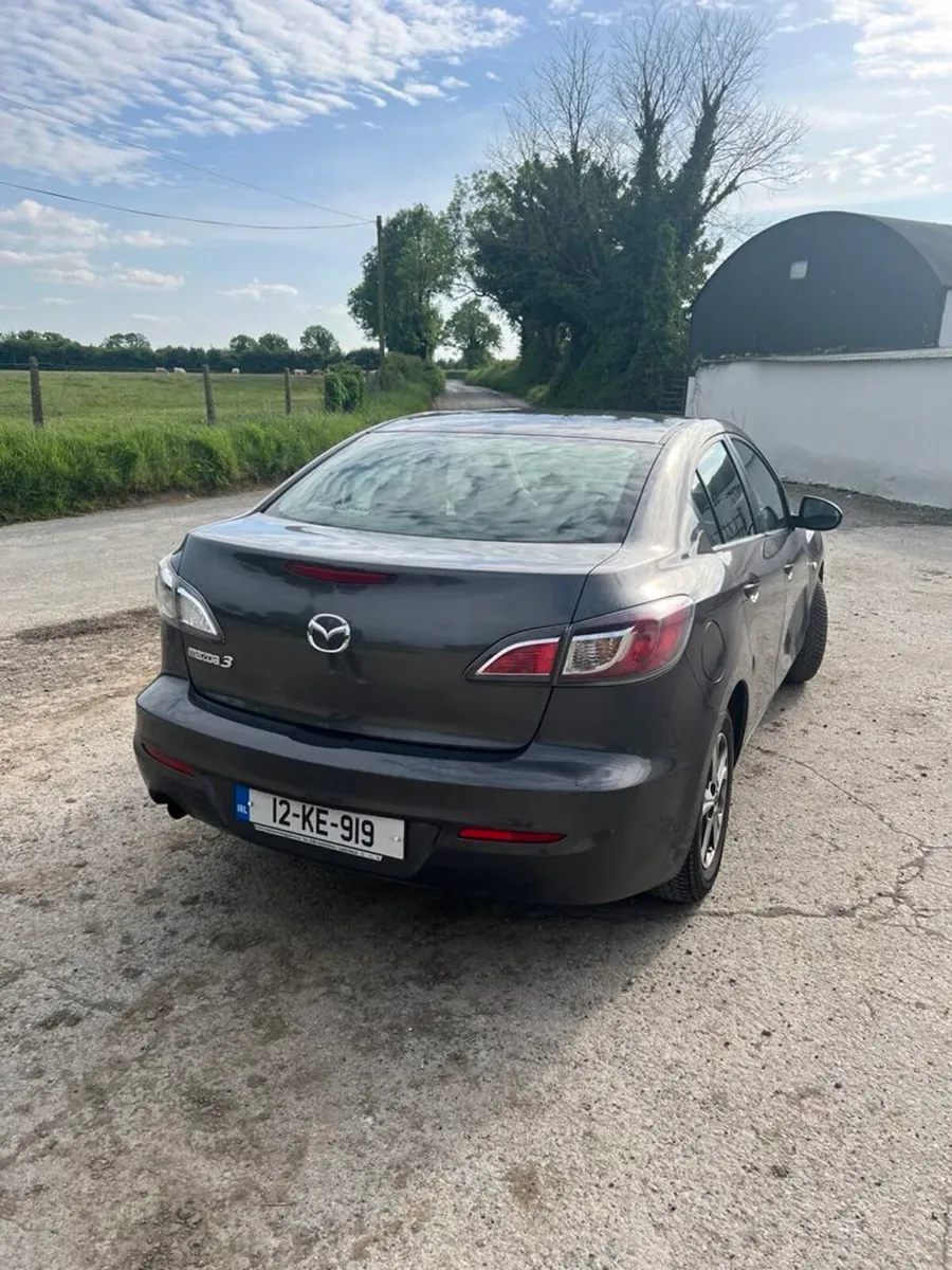 Mazda 3 - Image 1