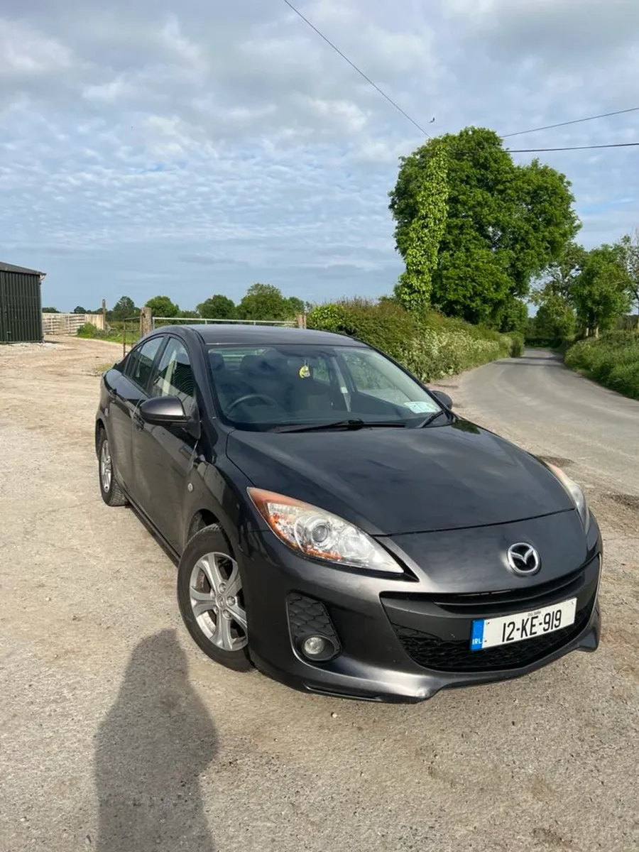 Mazda 3 - Image 2