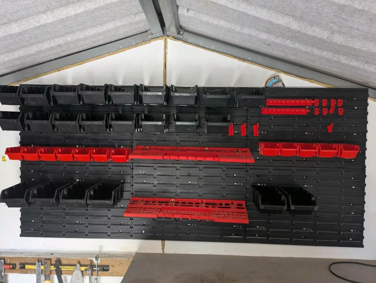 tool and accessories wall - Image 4