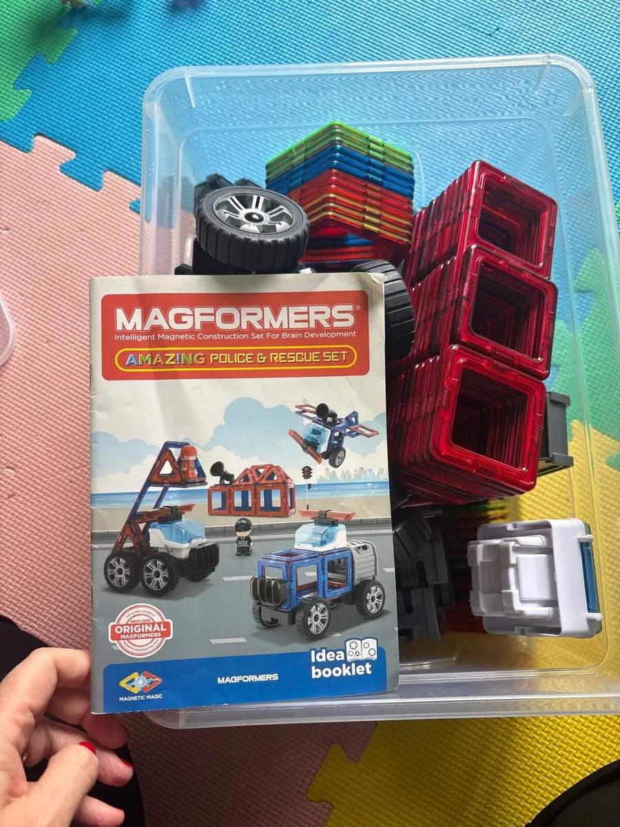 Kids magnet toys Magformers police and rescue - Image 1