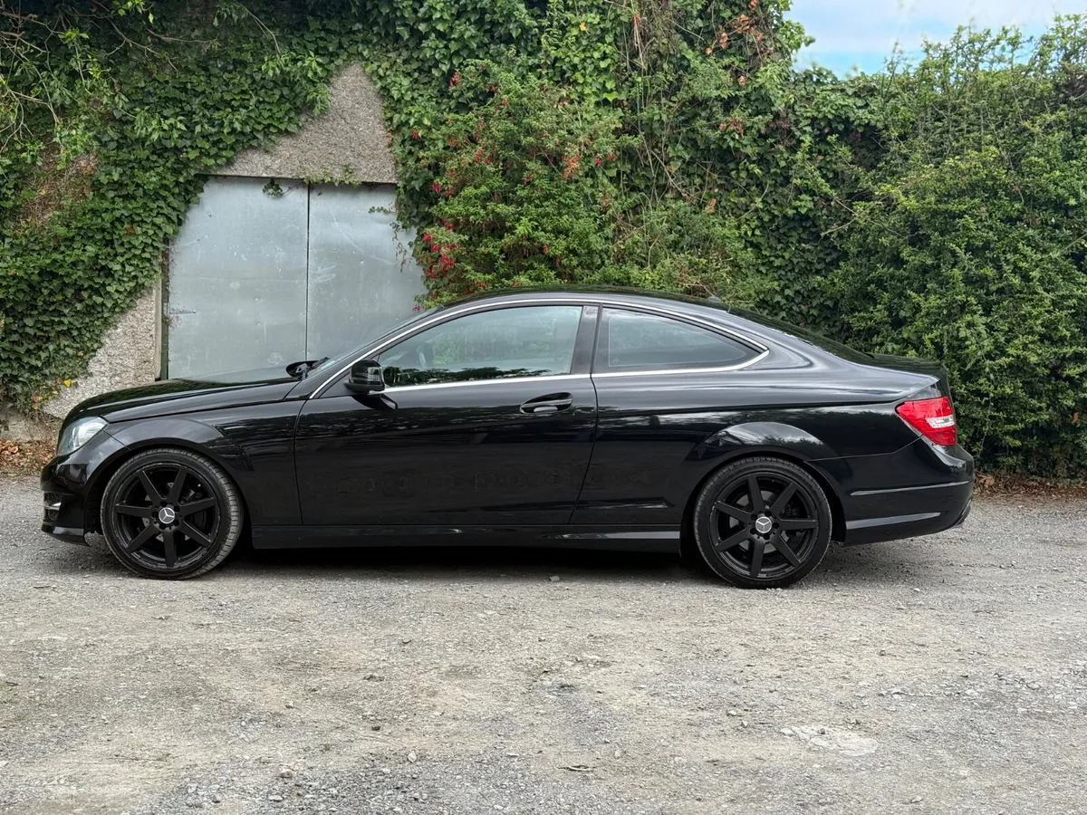 Mercedes C-Class 2013 AMG - Image 4