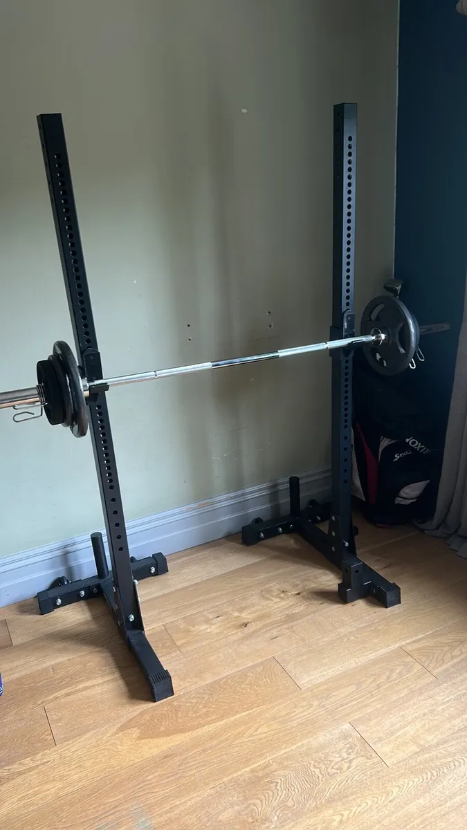 Gym equipment - Image 1