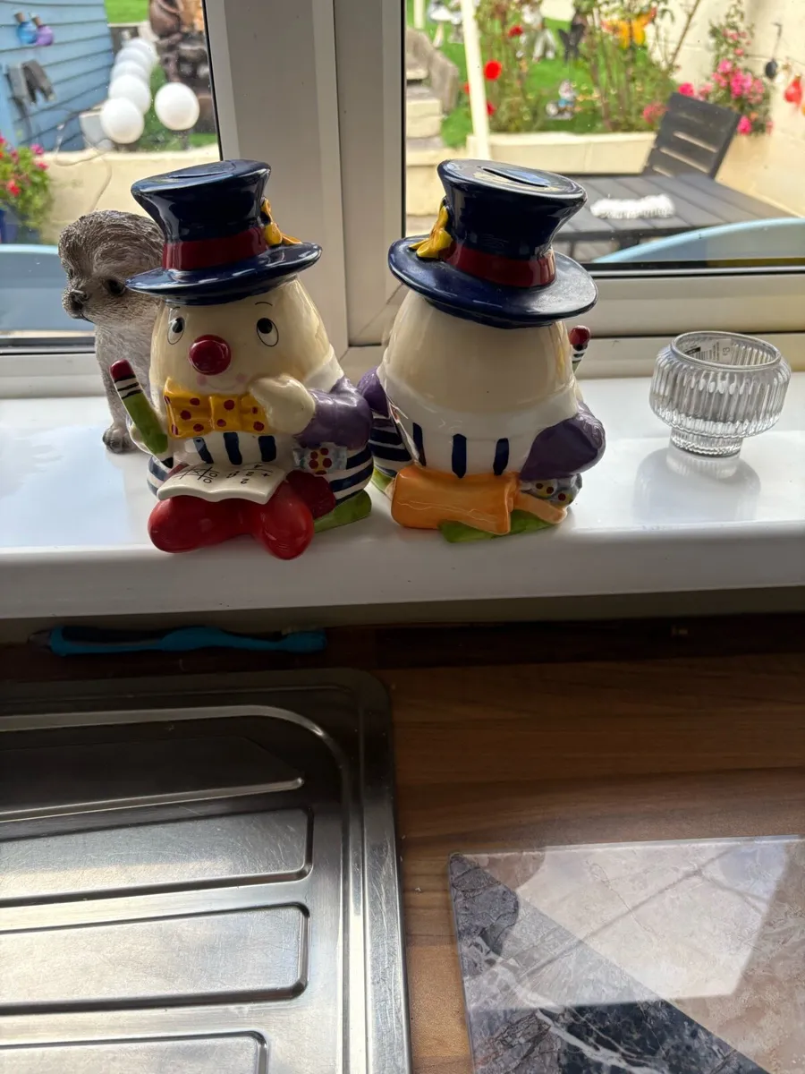 Nursery rhyme collection, Ainsley money boxes - Image 3