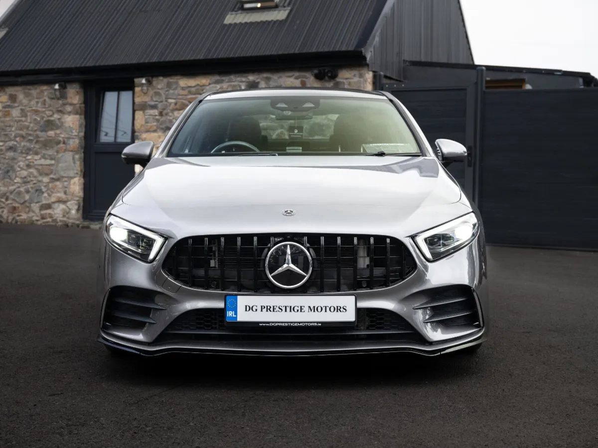 2019 MERCEDES A CLASS SALOON AMG LINE *PAN ROOF* - Image 4