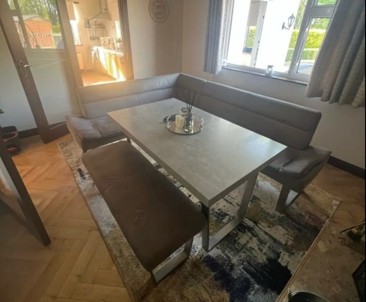 Corner style dining table - Image 3