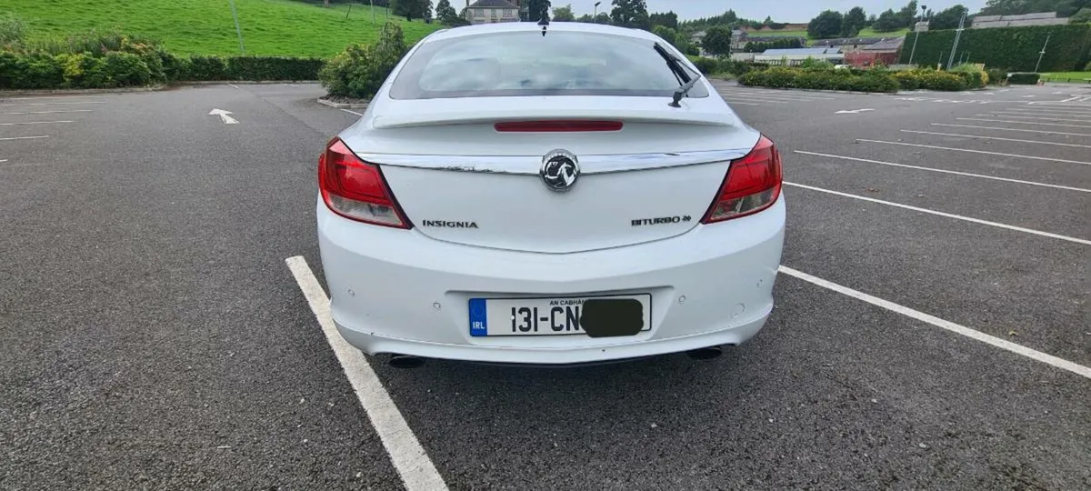 Vauxhall Insignia Bi-Turbo 4WD - Image 3