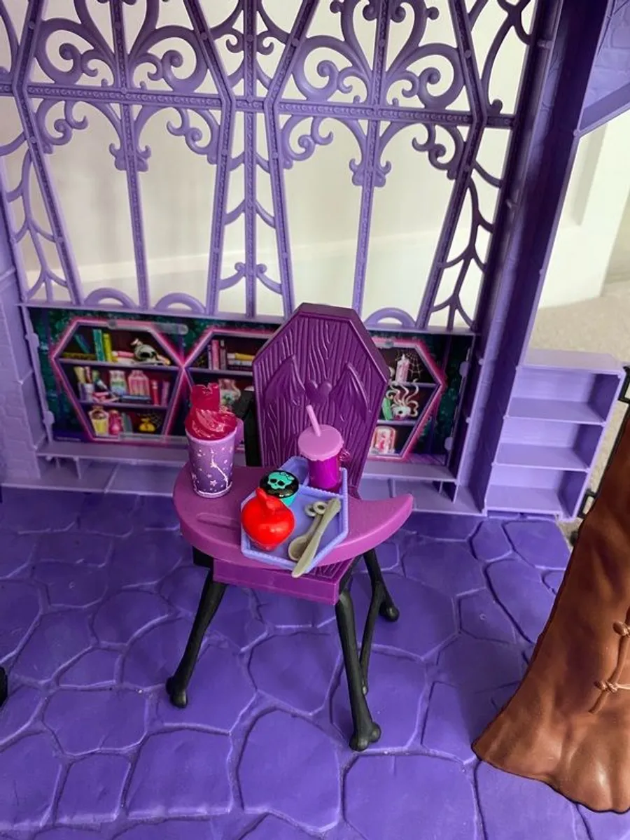 Monster High School - Image 3