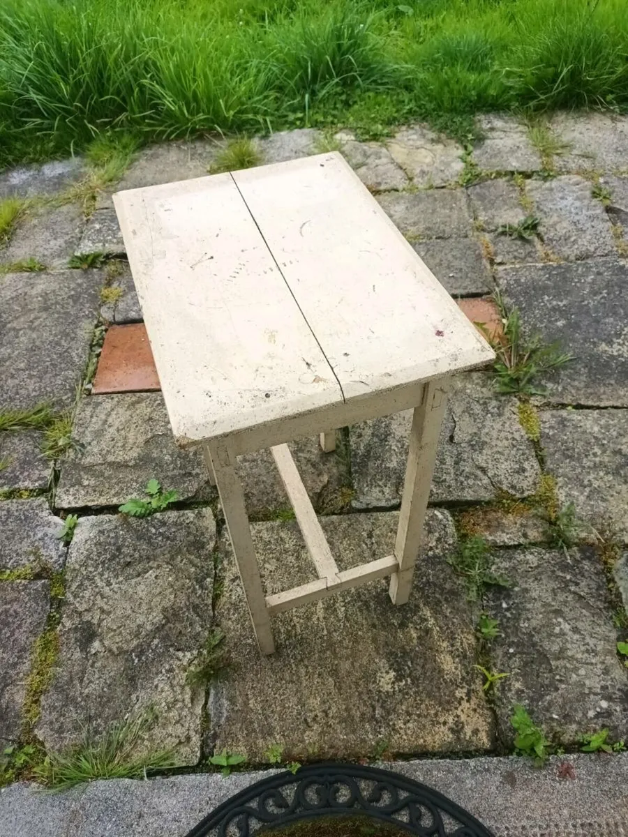 Old Lamp Table - Image 2