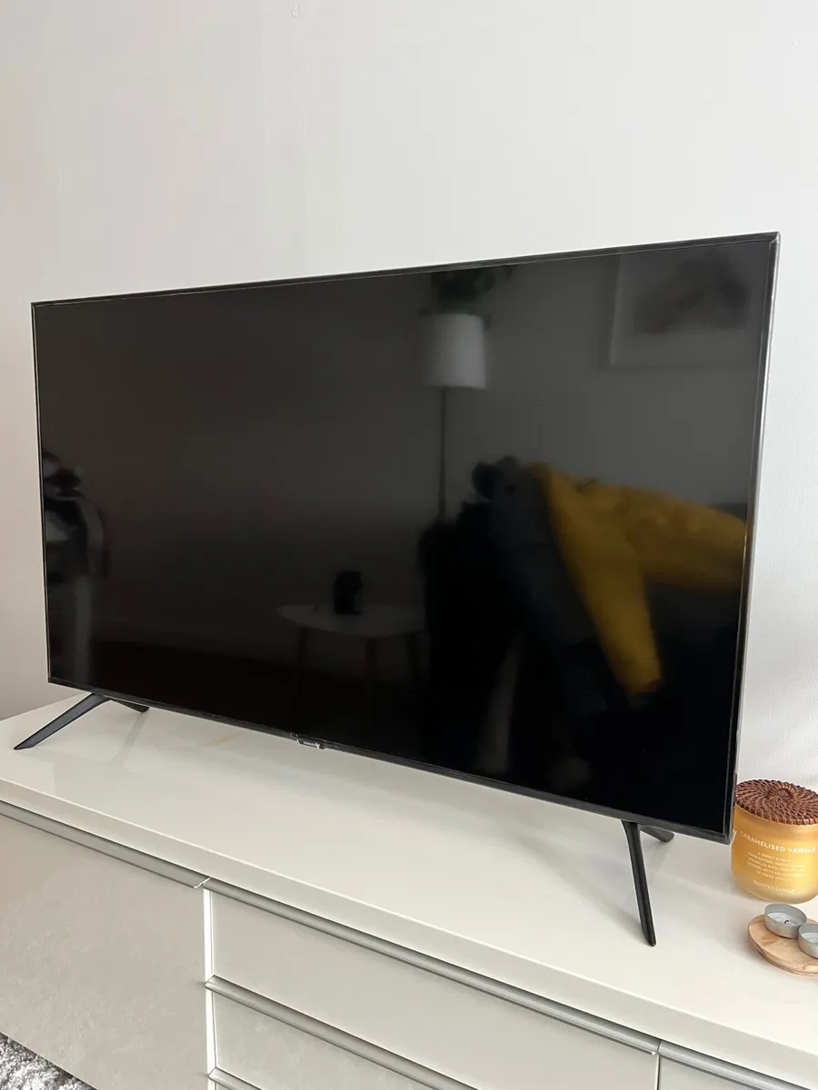 55 inch Samsung TV - Image 3