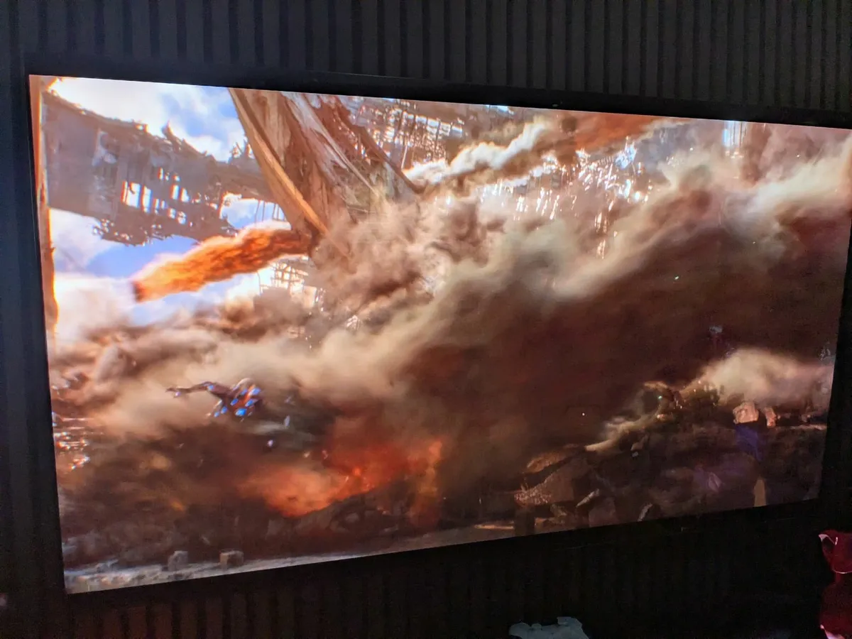 OLED 65' 4K TV - Image 4