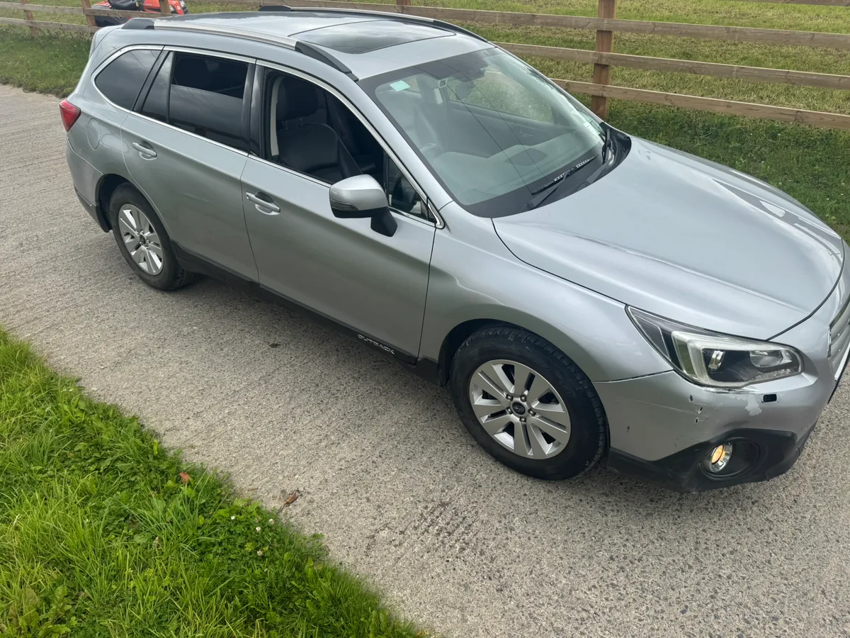 Subaru Legacy SE 2.0 D Outack Premium,Automatic - Image 2