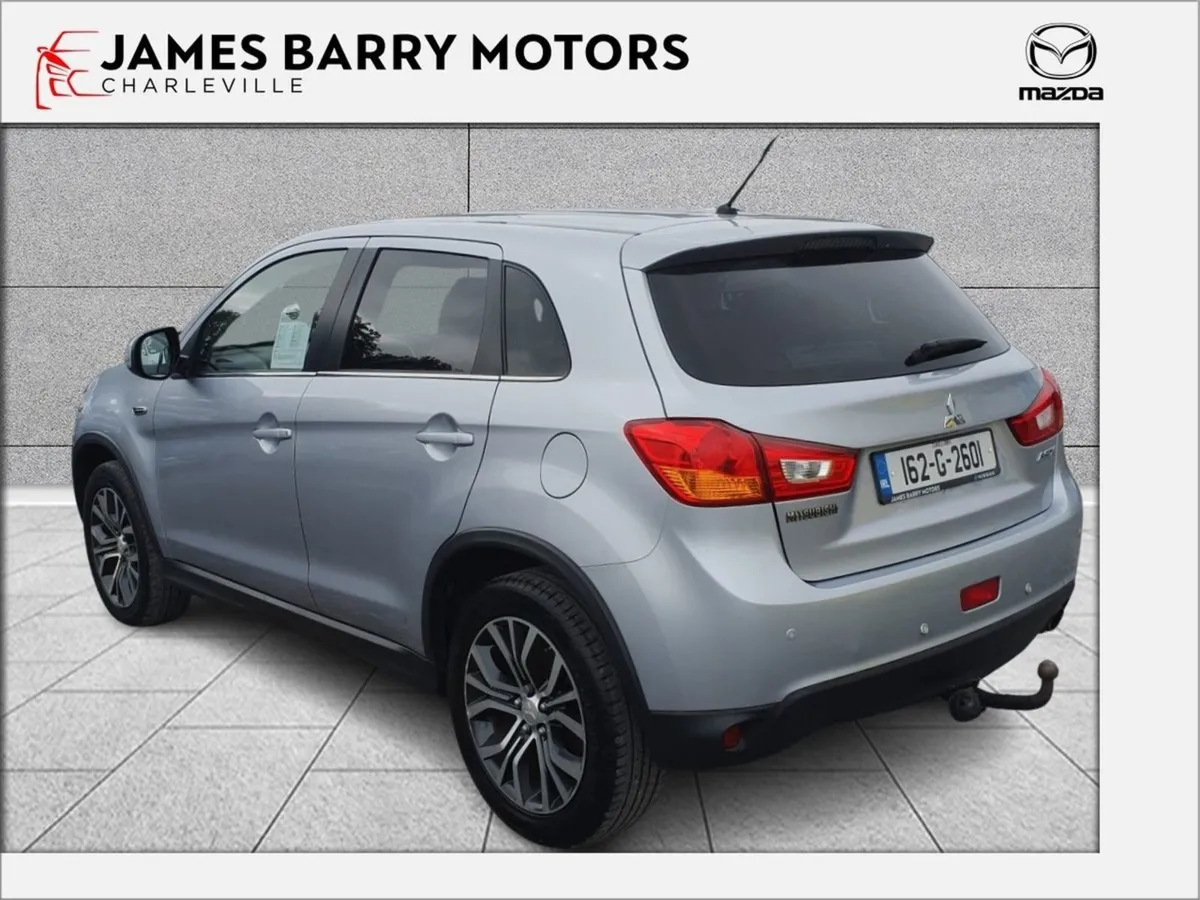 Mitsubishi ASX 1.6 Petrol 2WD 5MT Instyle - Image 4