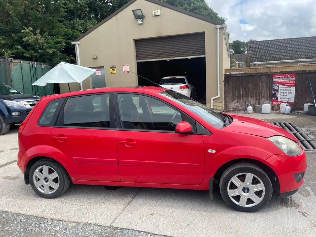 Ford Fiesta 2008 , 1.25 , tested - Image 3