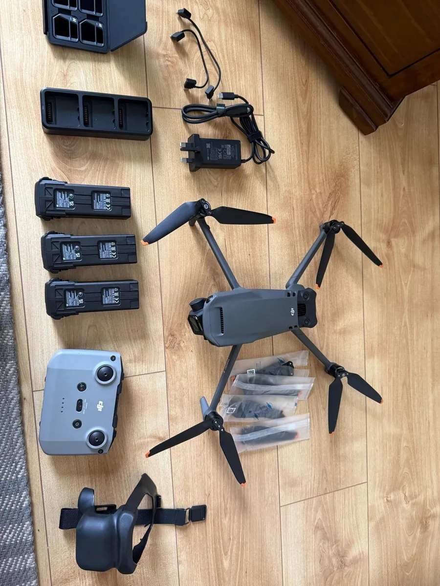 DJI Mavic 3 - Image 2