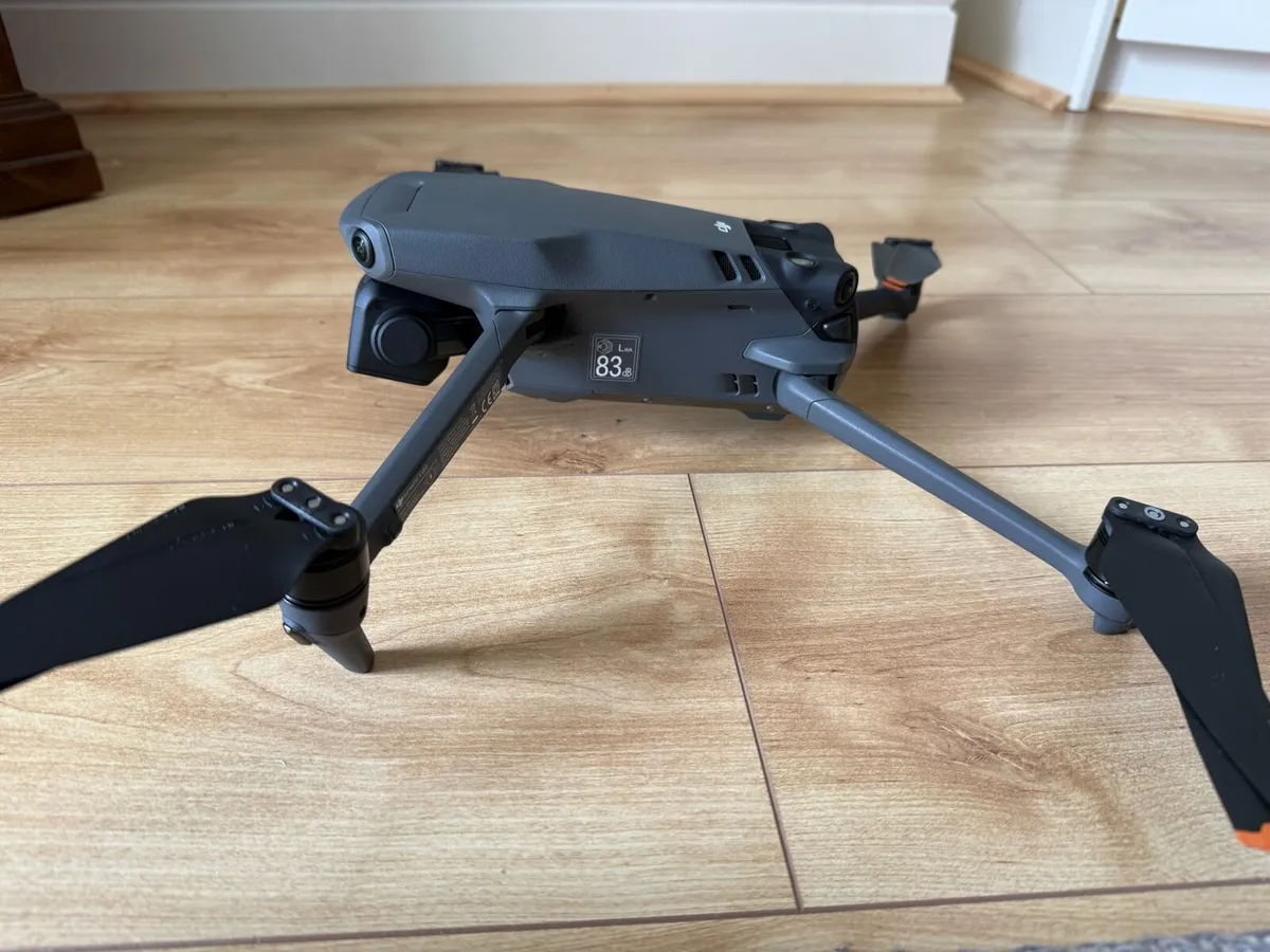 DJI Mavic 3 - Image 3