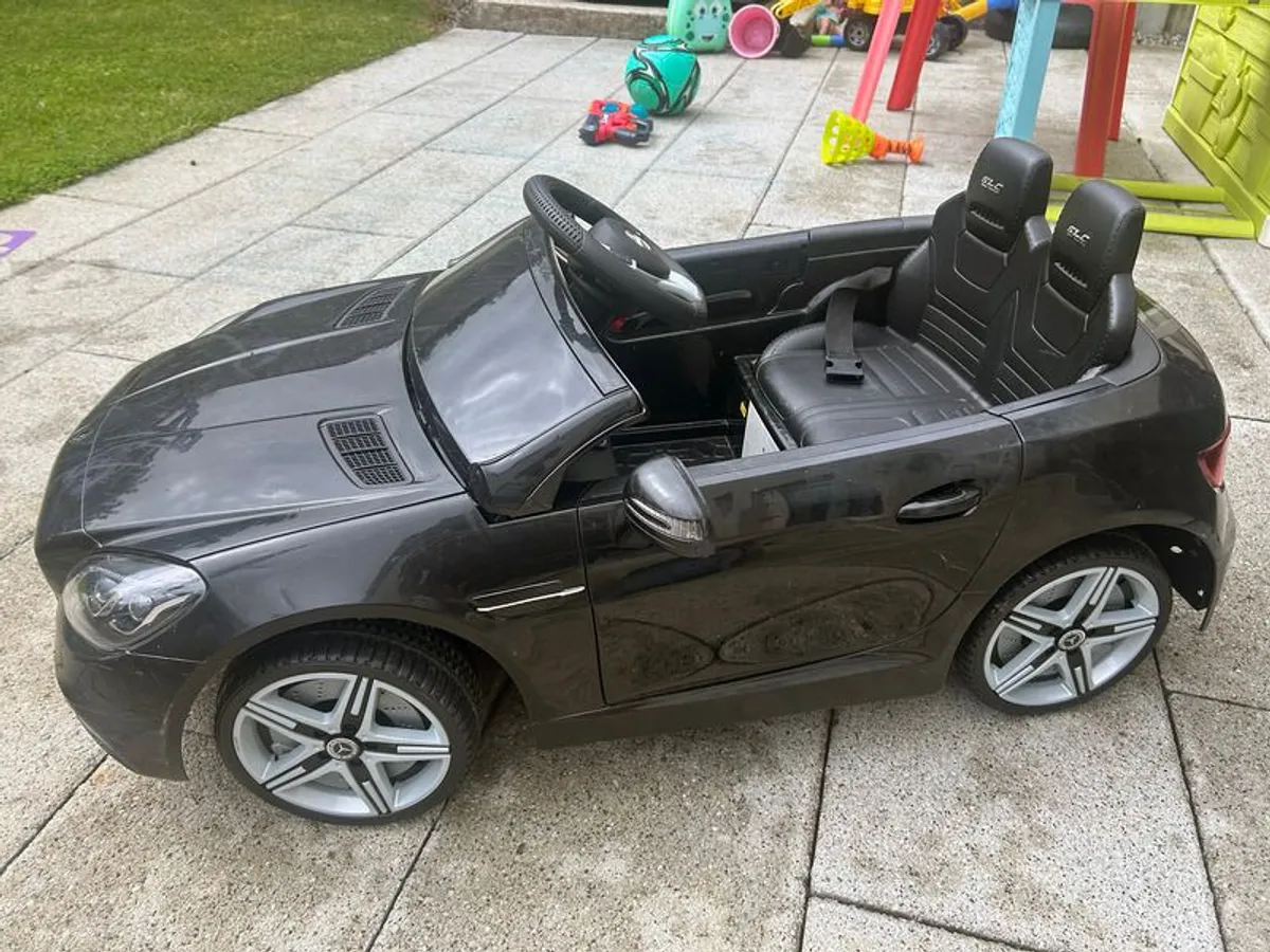 Kids Ride On Car Black - Image 2