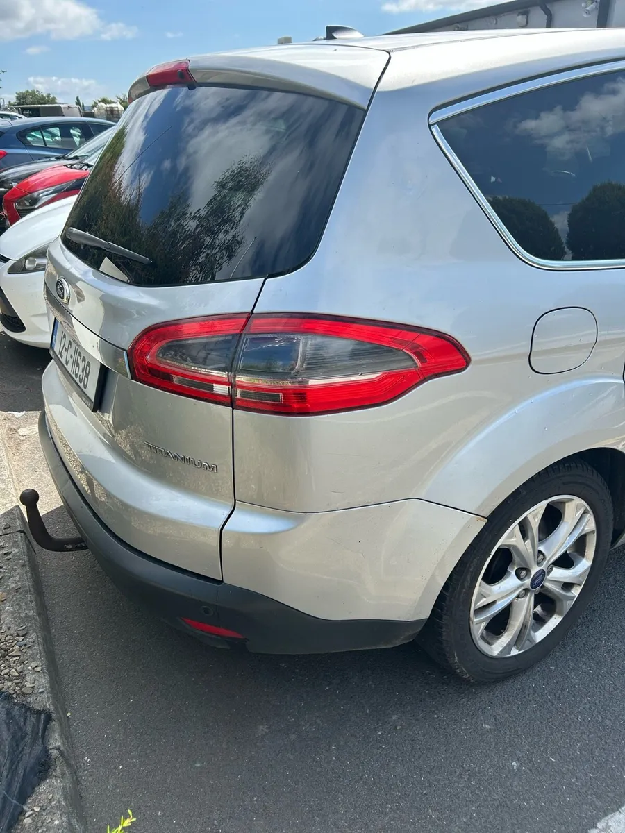 Ford S Max titanium ( low mileage ) - Image 2