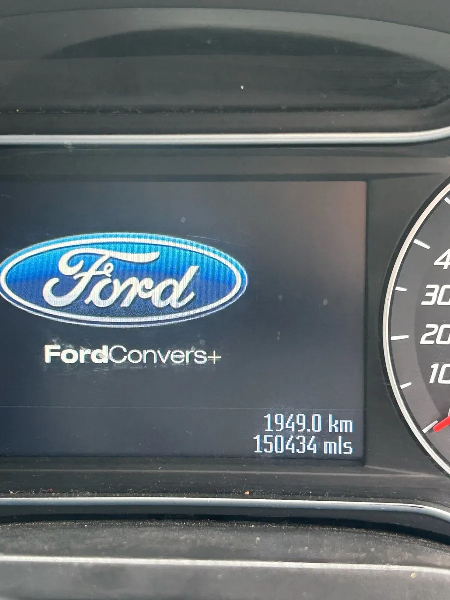Ford S Max titanium ( low mileage ) - Image 3