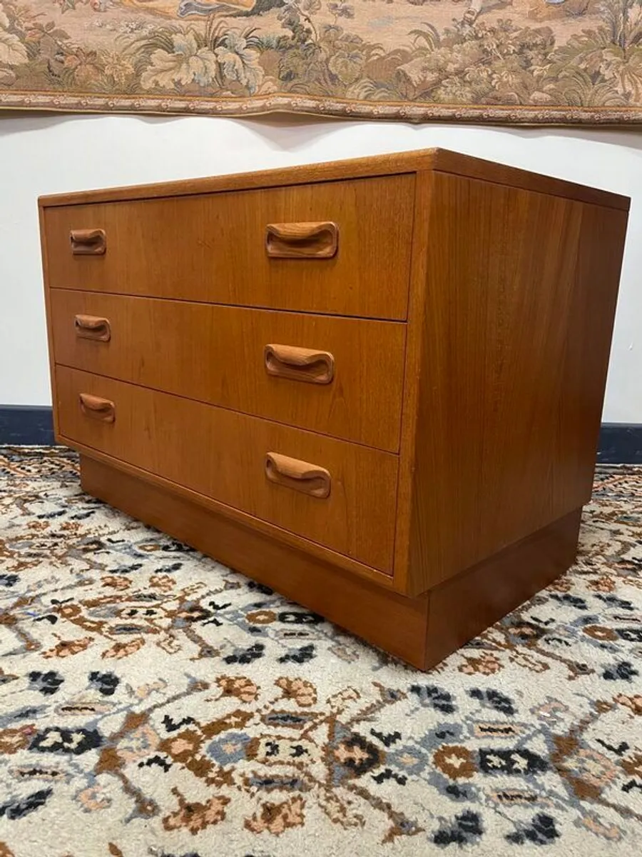 Mid-Century G Plan Fresco Chest of Drawers, c.1960 - Image 1