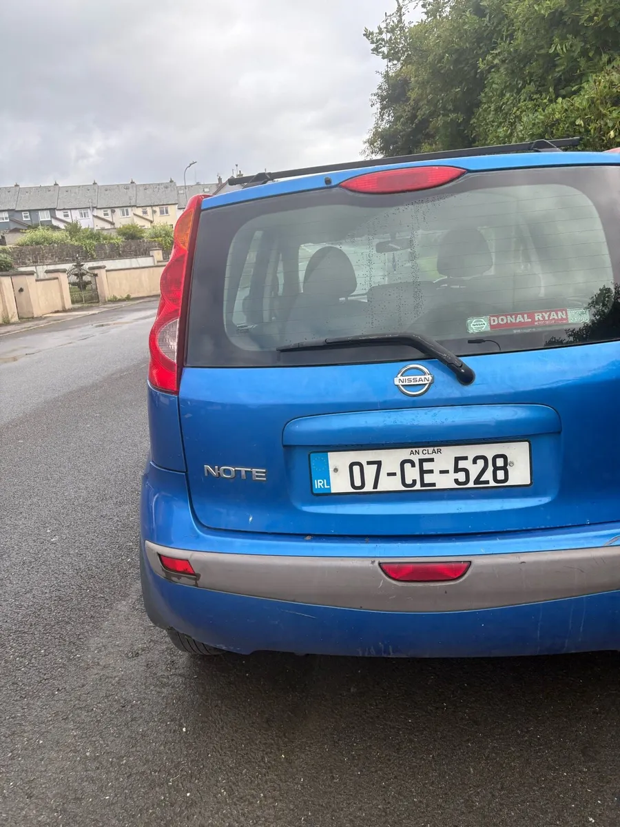 Car - Image 3