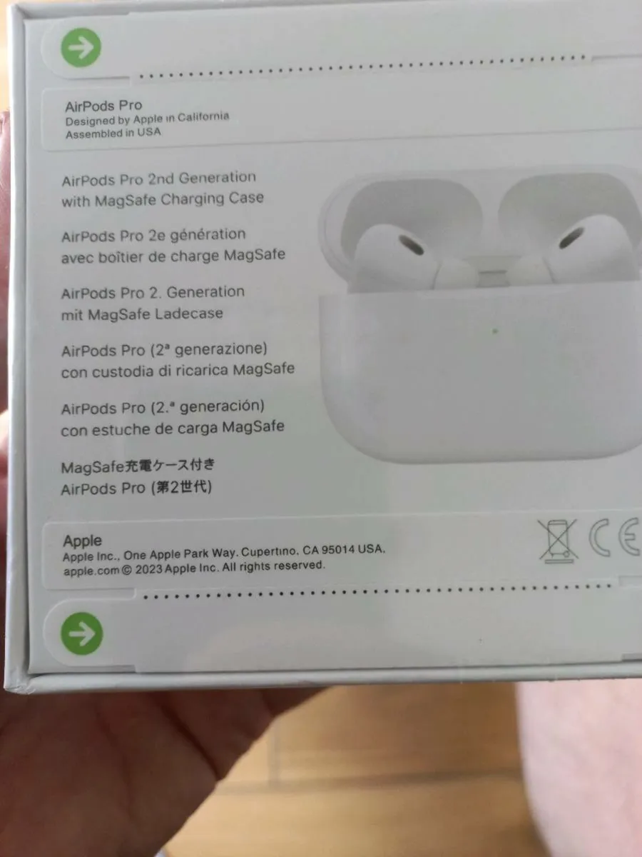 Apple airpods new - Image 1
