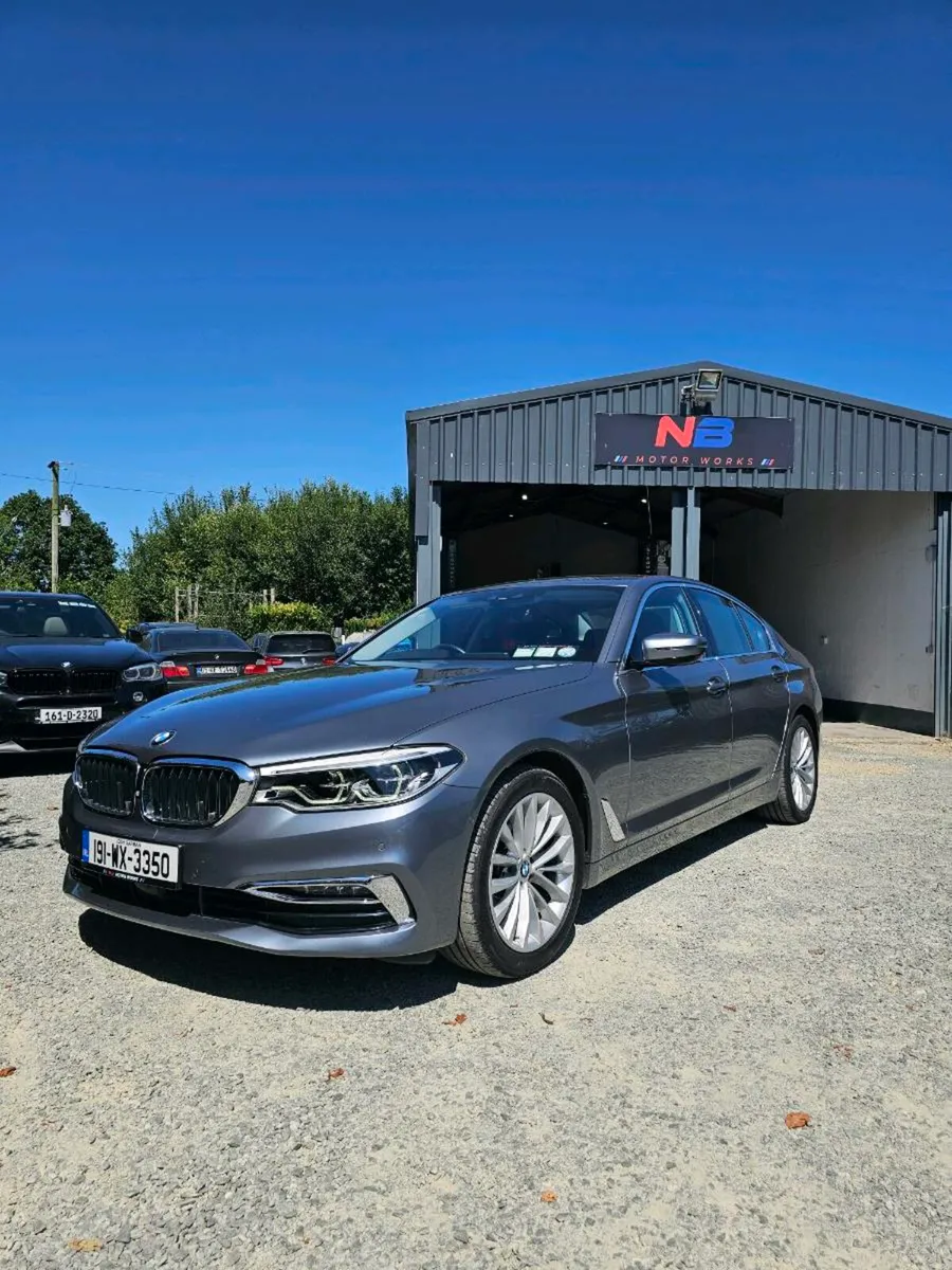 BMW G30 523d 60,000km - Image 1