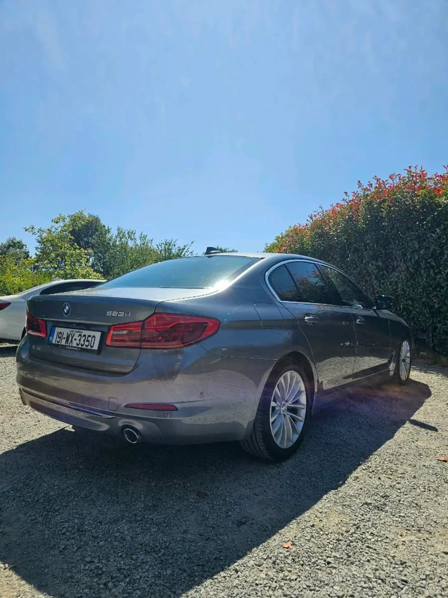 BMW G30 523d 60,000km - Image 3