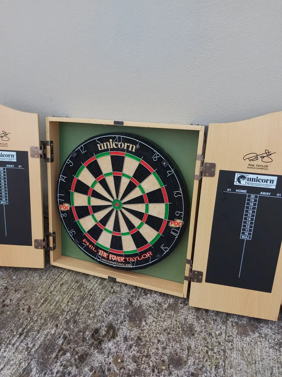 Darts and ring boards - Image 1