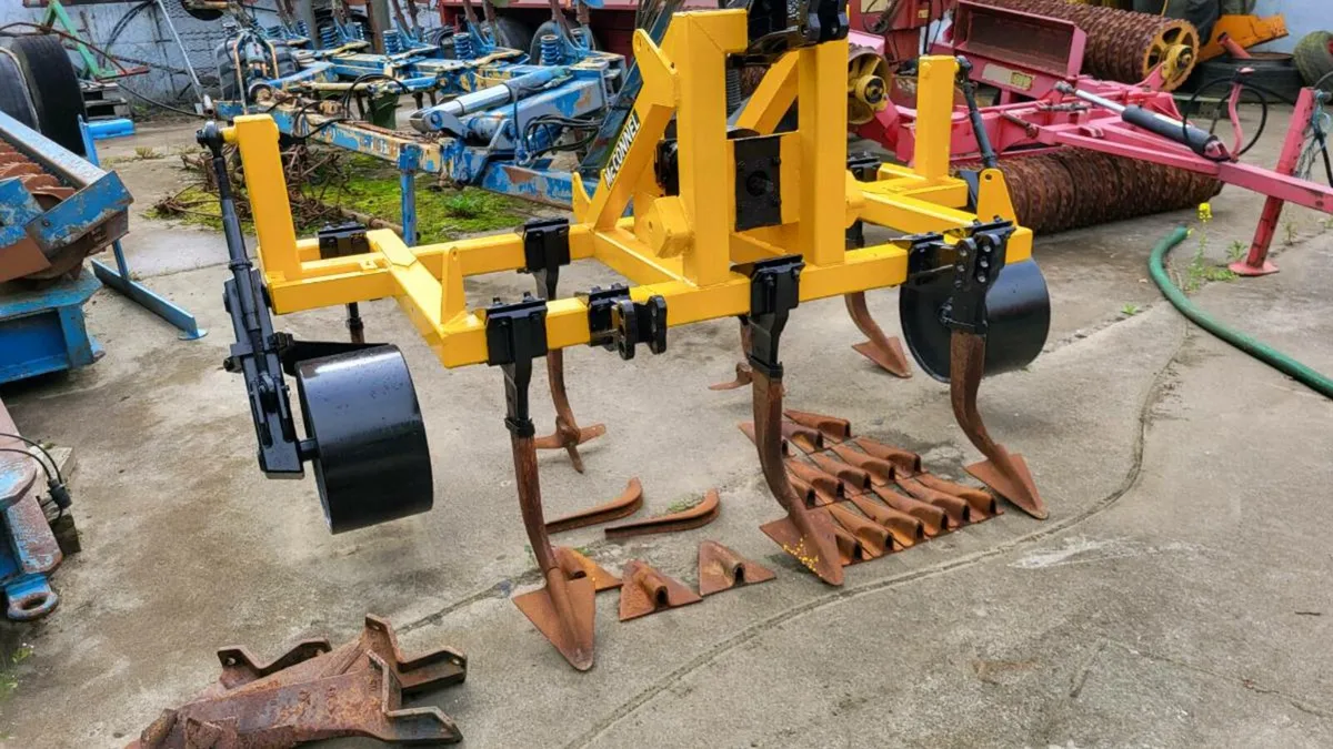 McCONNEL shakearator grubber. - Image 3