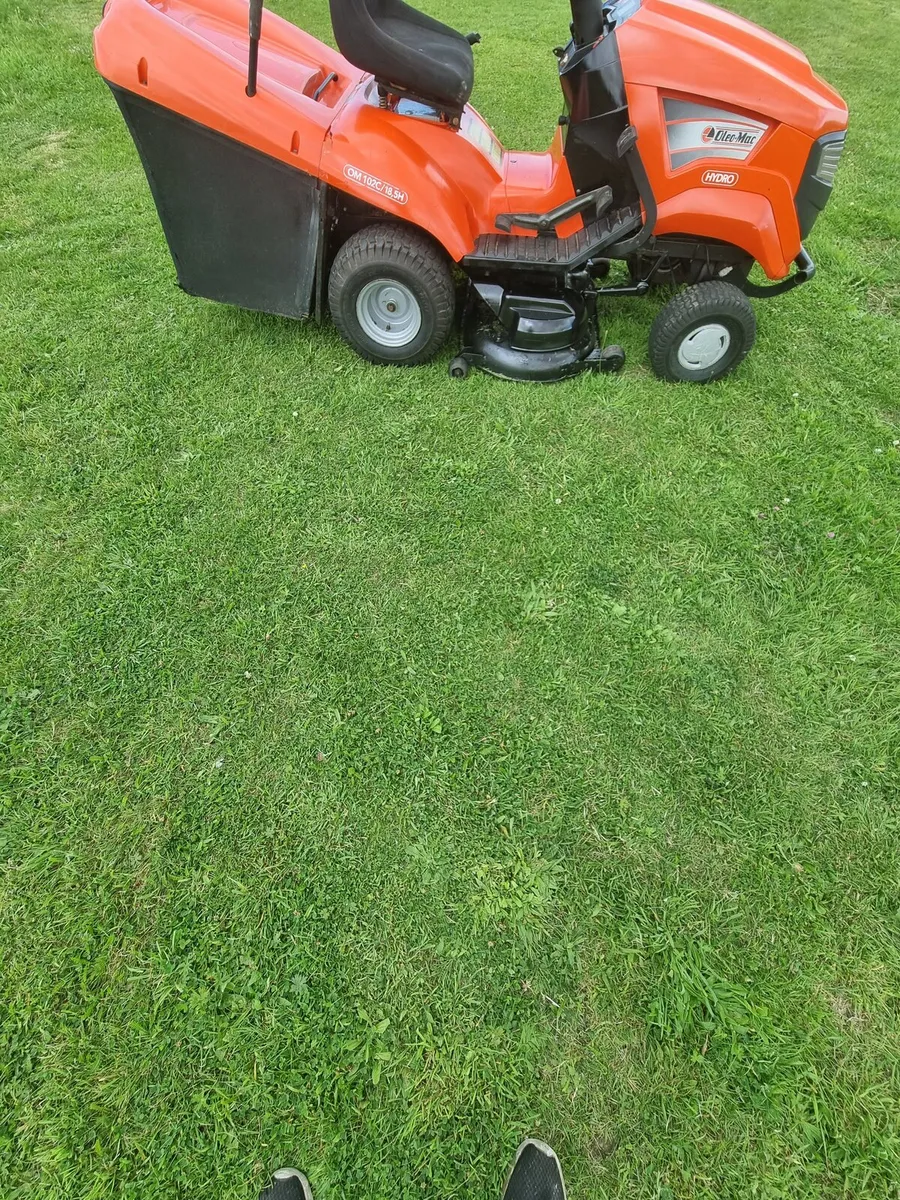 Oleo.mac ride on mower for sale - Image 2