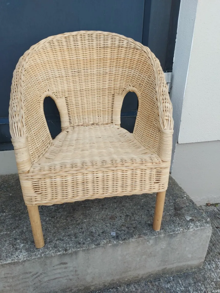 Kids chair - Image 1