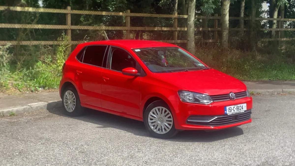 2015 VOLKSWAGEN POLO 1.2L AUTO 5DR 51K NCT & TAX - Image 1