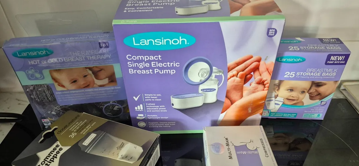 Electric breast pump and accessories - Image 1