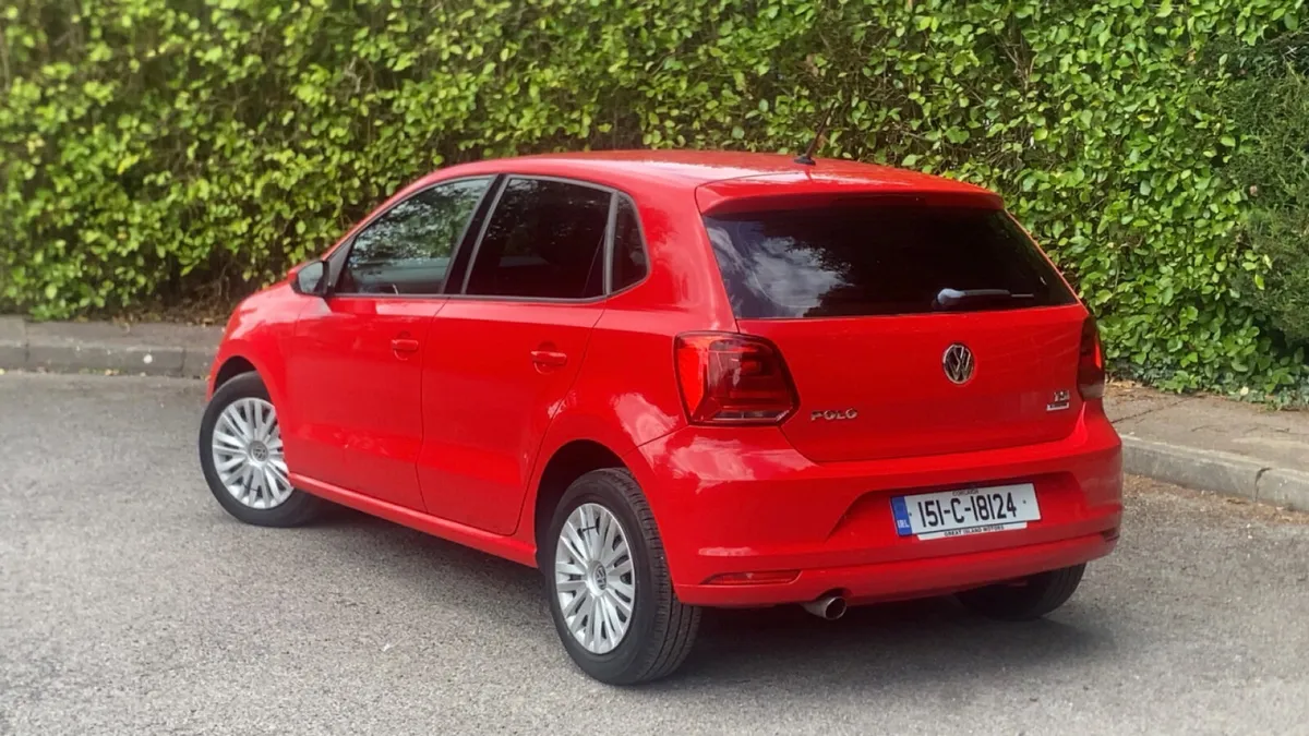 2015 VOLKSWAGEN POLO 1.2L AUTO 5DR 51K NCT & TAX - Image 4