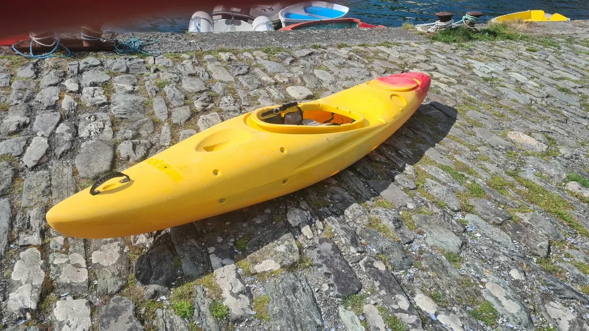 Kayak - Image 3