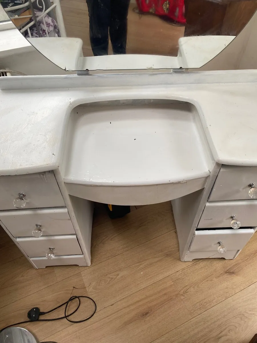 Dressing table - Image 3